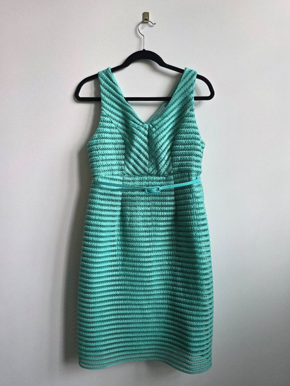 Motherhood Maternity Vibrant Green Sleeveless Textured Dress & Matching Belt, Sm